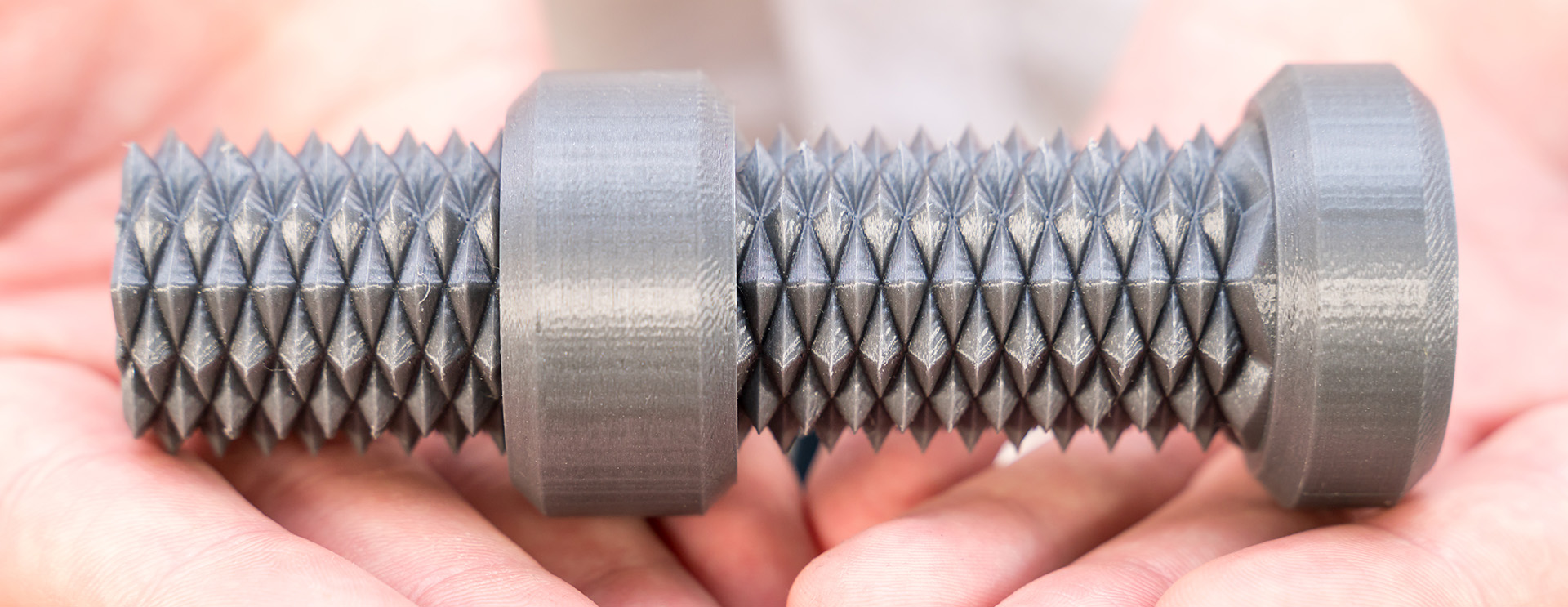 3d-printed-bolt-with-bi-directional-thread-in-male-2022-11-15-03-06-25-utc
