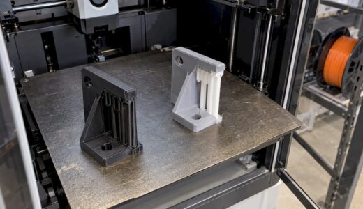 FDM brackets printed with contrasting supports